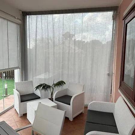 Giulia Fronte Mare *