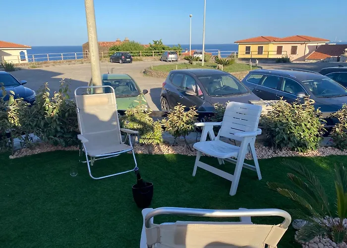 Giulia Fronte Mare Nyaraló Stintino
